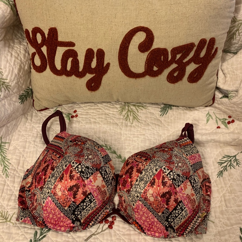 Victoria’s Secret Very Sexy Bra 36DD